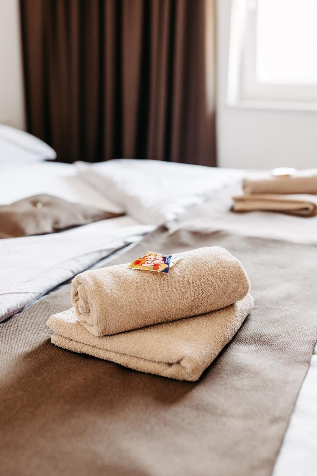 Hotel Murat Ptuj Ngoại thất bức ảnh