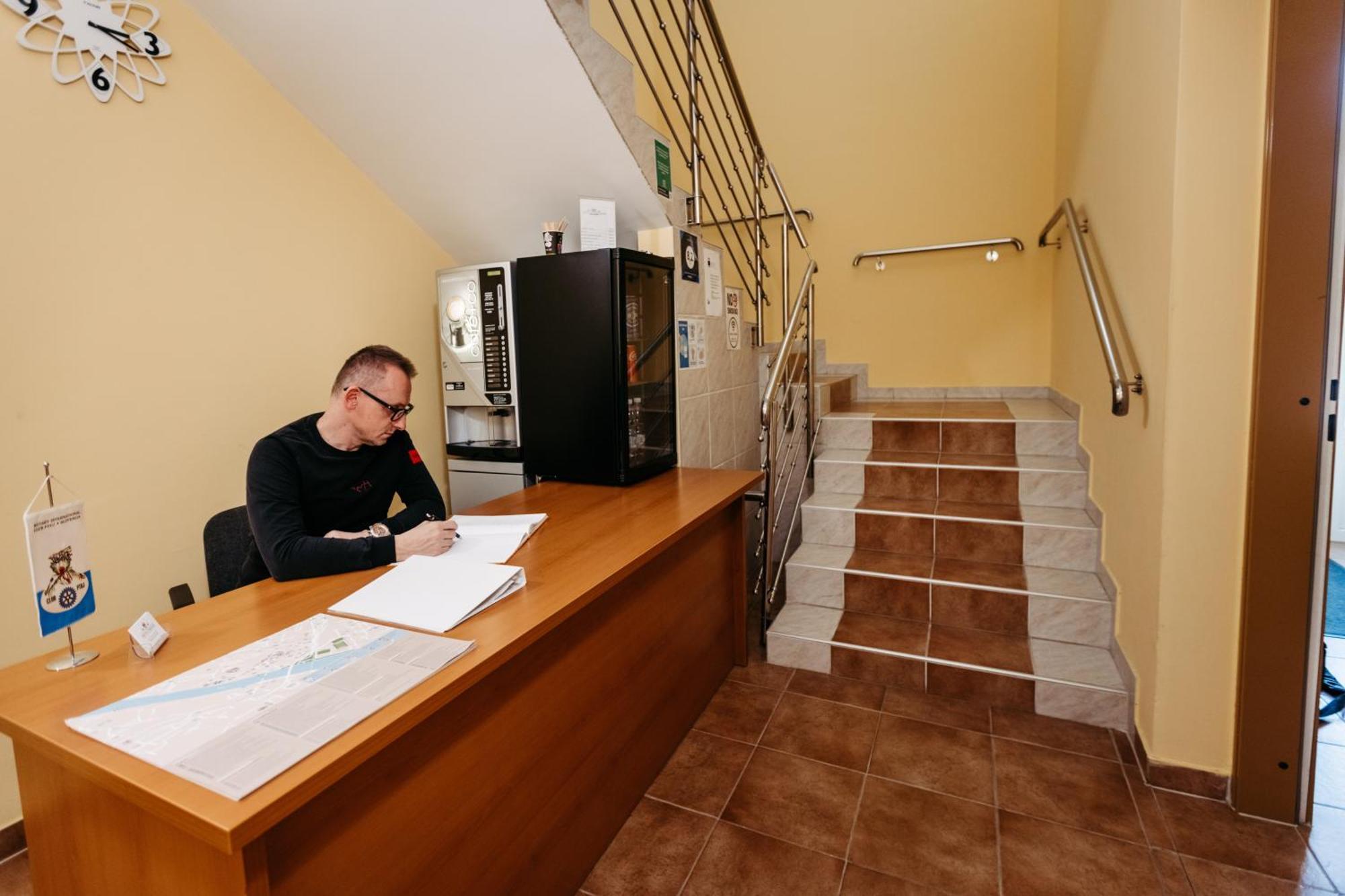 Hotel Murat Ptuj Ngoại thất bức ảnh