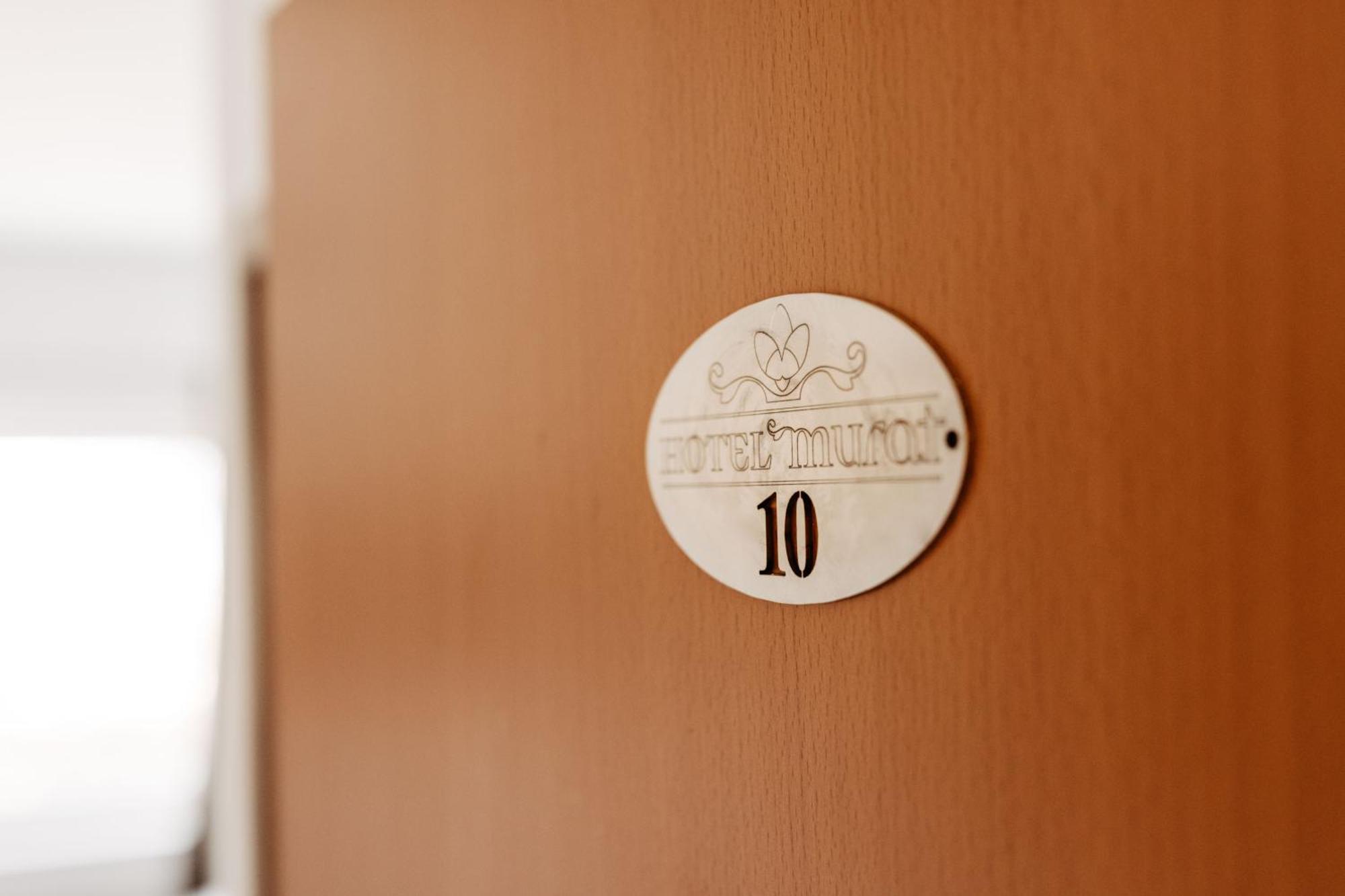Hotel Murat Ptuj Ngoại thất bức ảnh