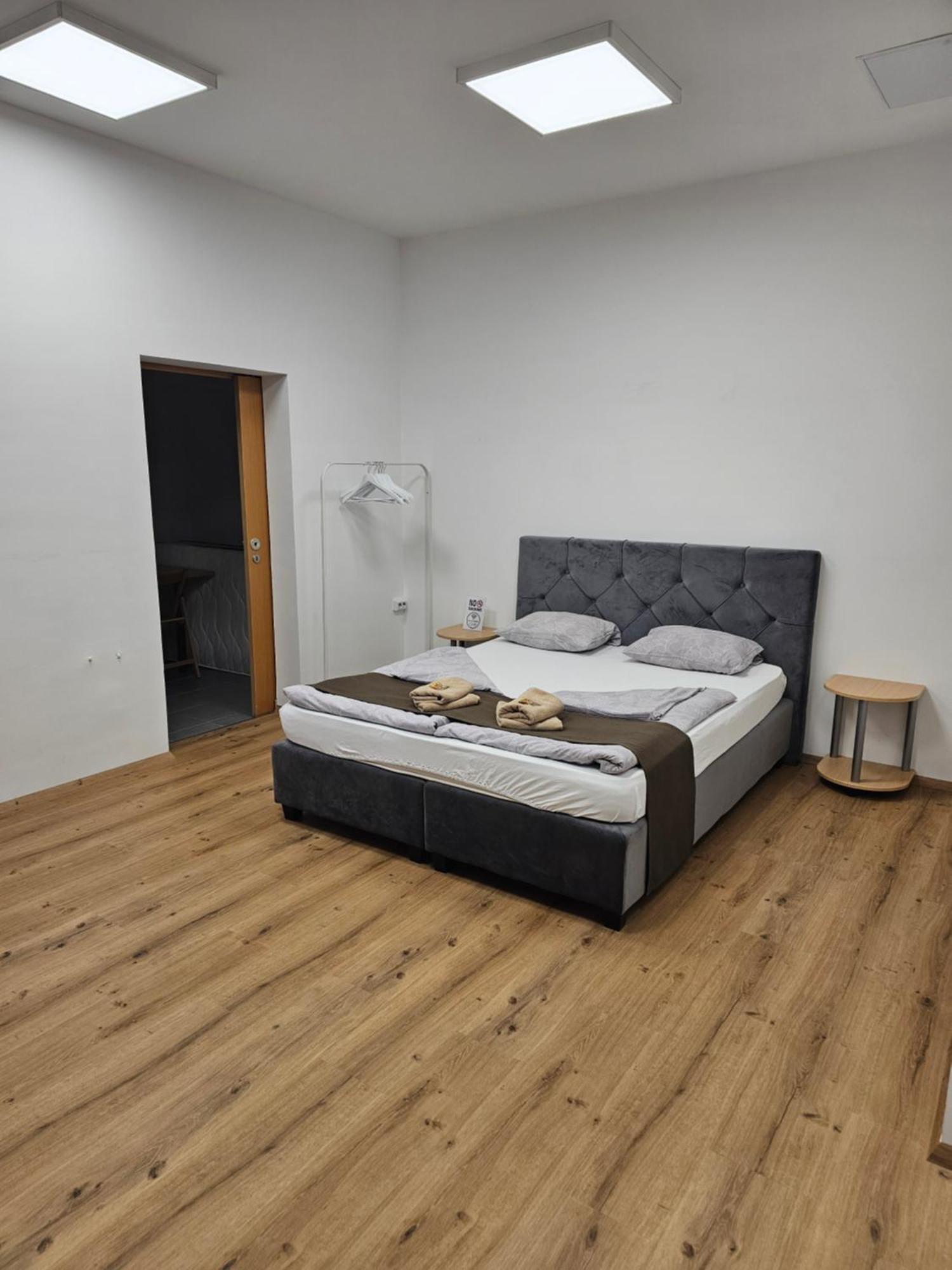 Hotel Murat Ptuj Ngoại thất bức ảnh